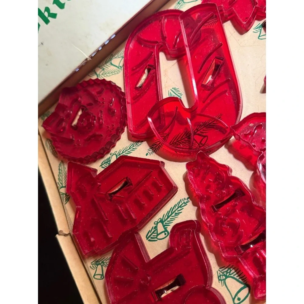 Vintage Plastic Christmas Cookie Cutters Complete Educational Products Company